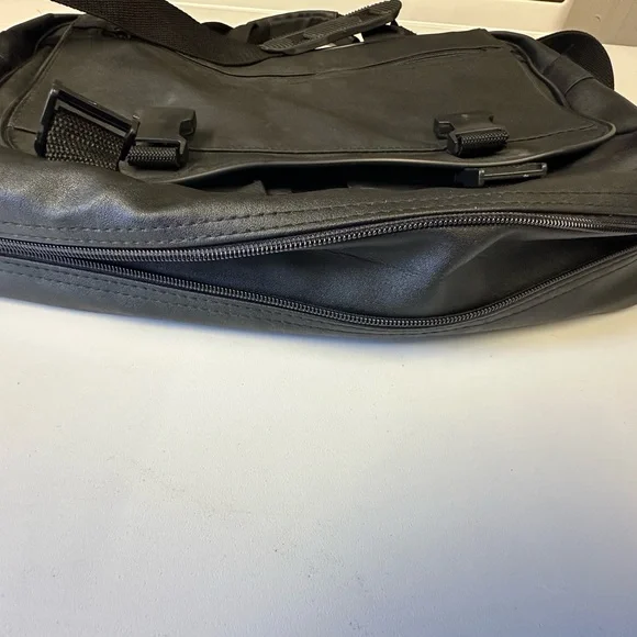 Black Computer Bag - Picture 5 of 6